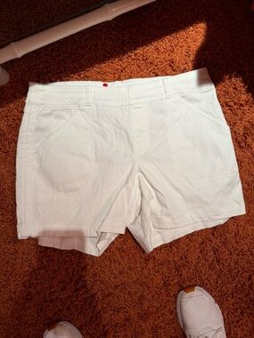 SPANX White Stretch Everyday Shorts